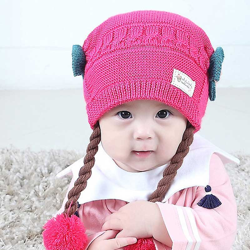 Bonnet d'Hiver pour Bébé avec Tresses et Nœuds Papillons - BébéChicBonnet