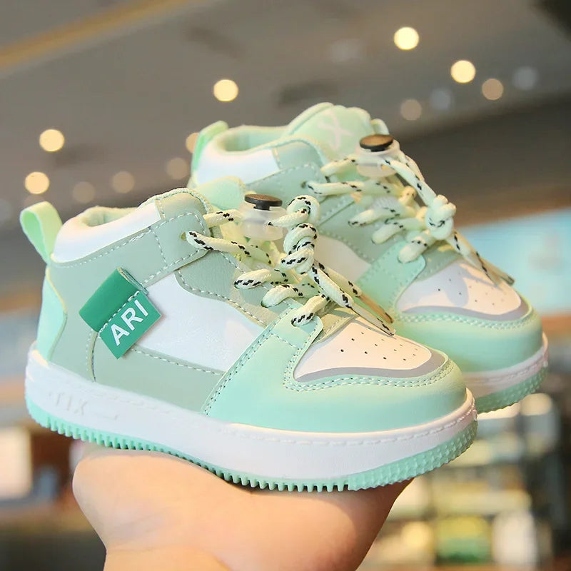 Chaussures Hautes Antidérapantes pour Enfants - Sneakers GripKids