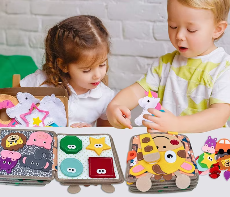 Livre d’Éveil en Tissu pour Bébé – Jouet Montessori Sensoriel (6 à 18 mois) - LivreBébé