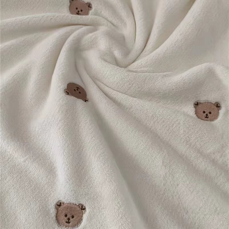 Couverture bébé douce en flanelle polaire corail 125x90 cm – Flanimo