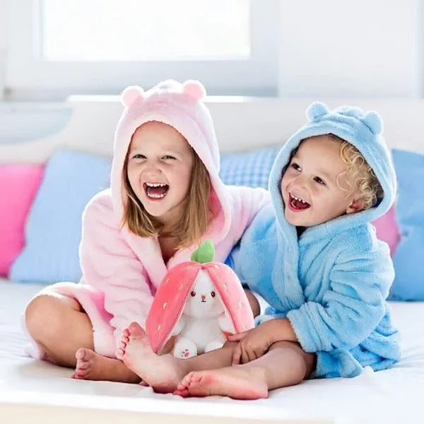 Peluche Lapin Réversible en Fraise - StrawBunny