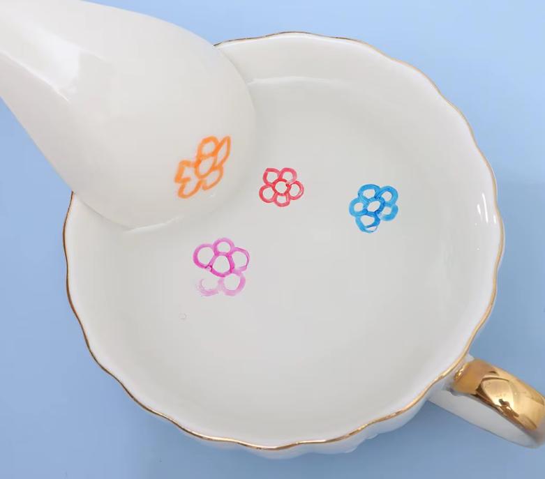 Stylo Flottant Aquadessin – Magie & Créativité DIY