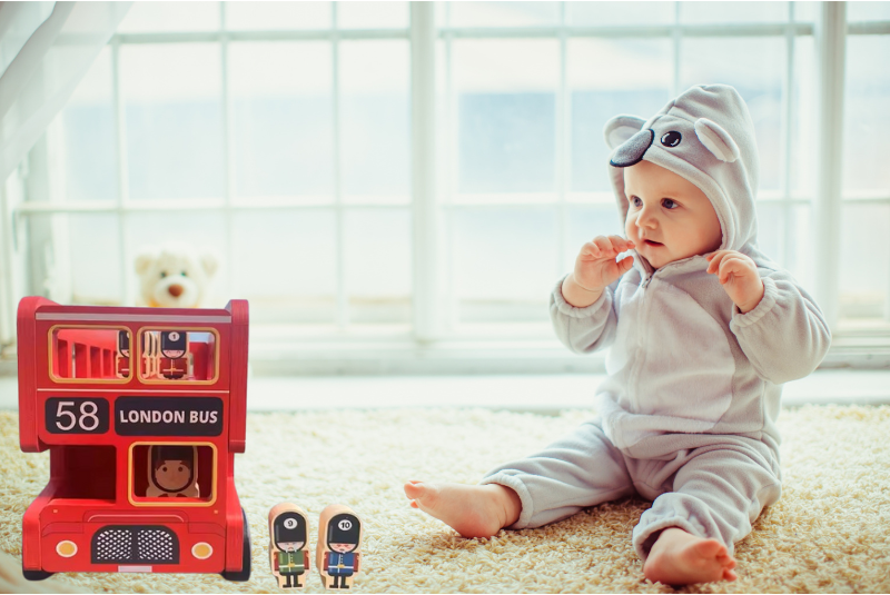 Bus Rouge en Bois - LudoBus