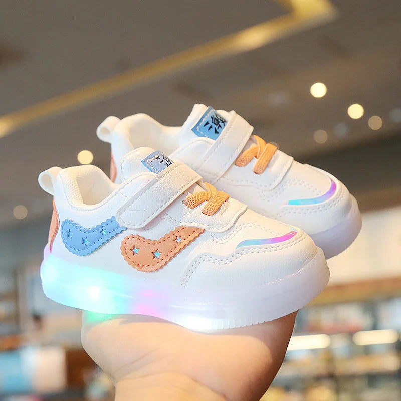 Chaussures de Tennis LED Enfant et Bébé - LumoKicks