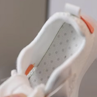 Chaussures de Tennis LED Enfant et Bébé - LumoKicks