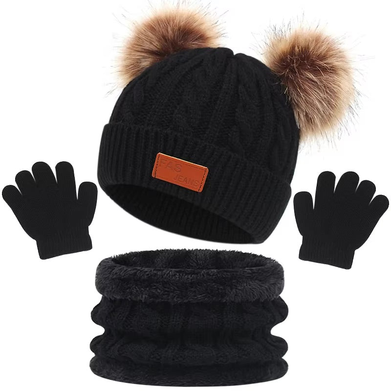 Ensemble Bonnet, Écharpe et Gants Bébé - Doux, Chaud et Adorable avec Pompons - PomponDouillet