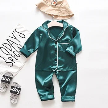 Pyjama de Luxe pour Bébé - PyjaLuxe